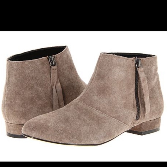 DV by Dolce Vita || Faven Bootie - Picture 1 of 12